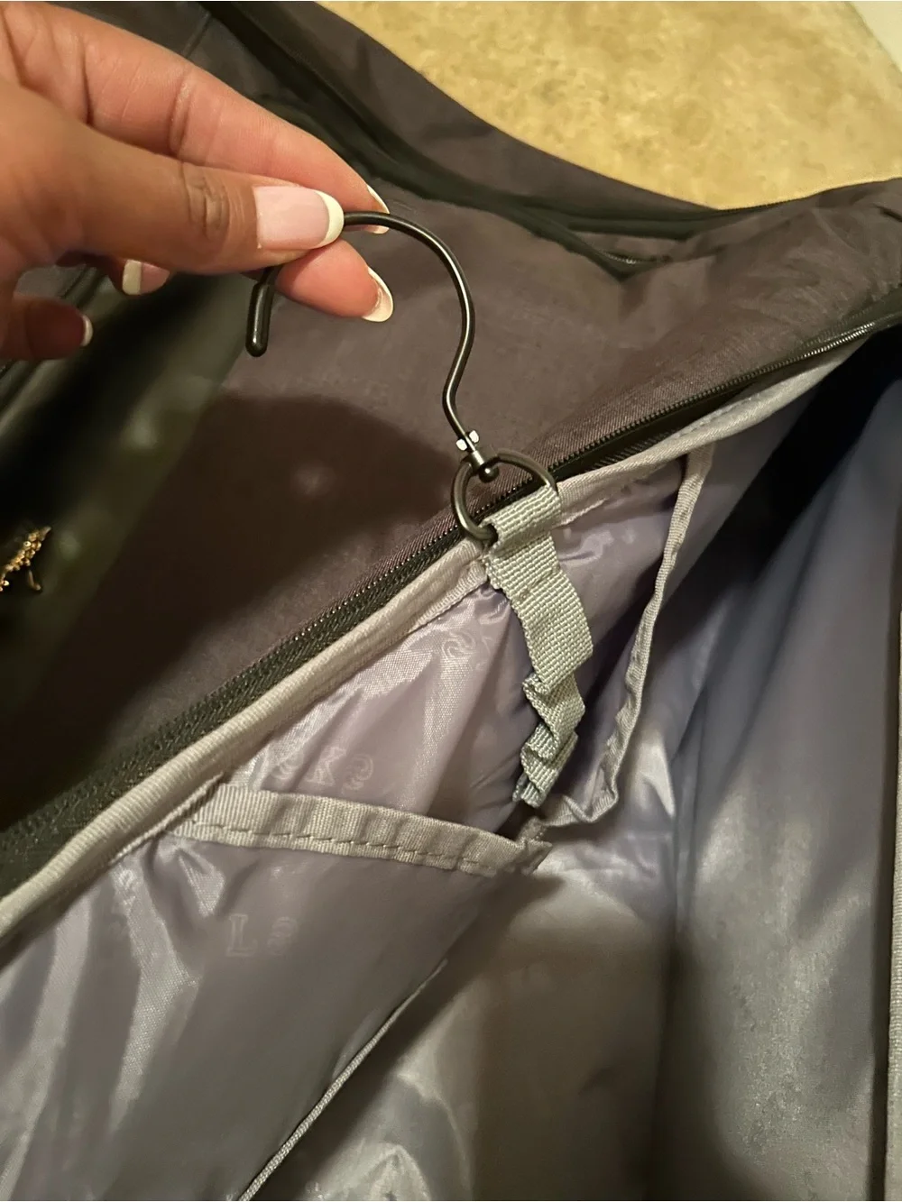 Black Tonyeee Travel gourmet bag